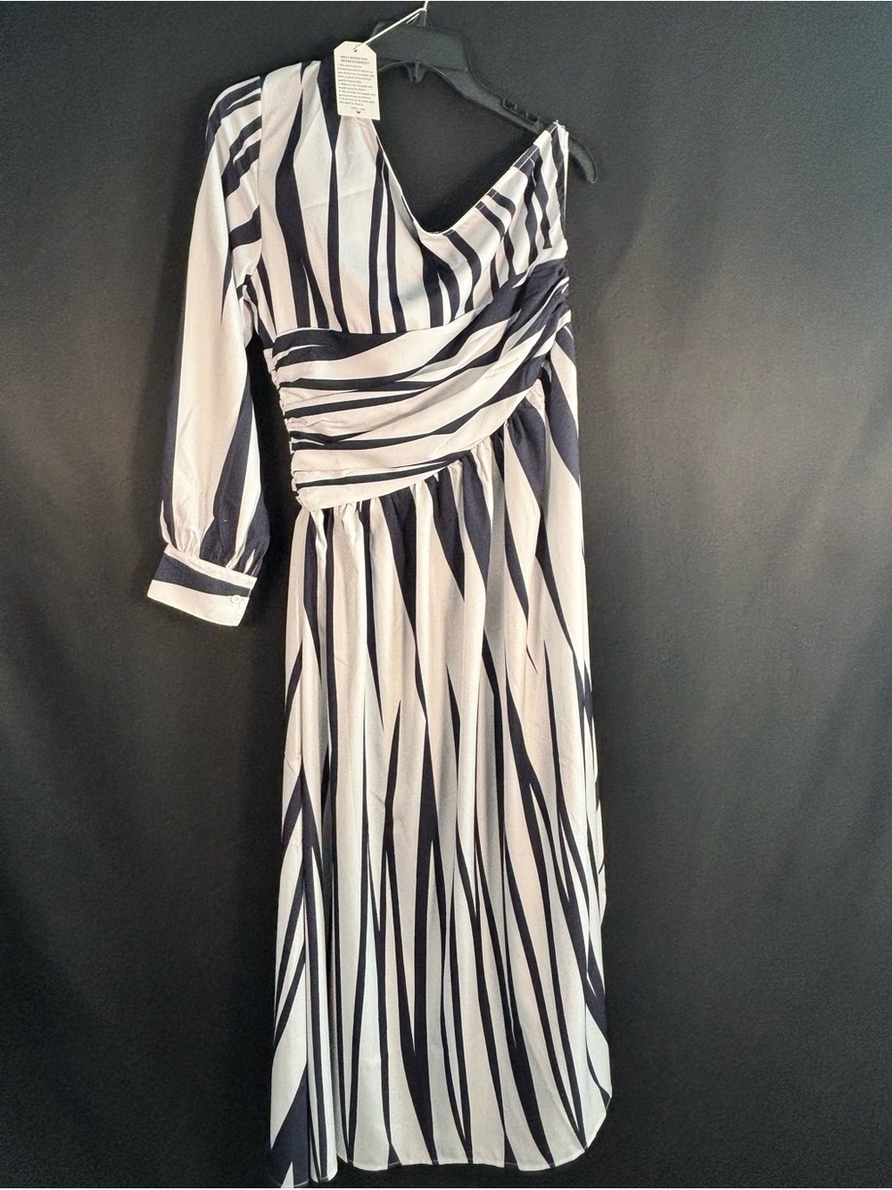 NWT Navy White Asymmetric One Shoulder Ruched Dress Size L